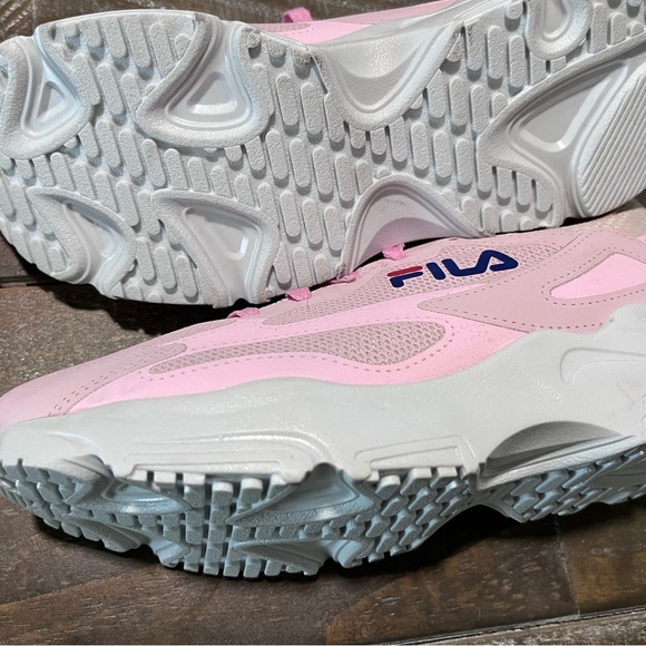 Fila Pink Athletic‎ Sneakers - Picture 6 of 11
